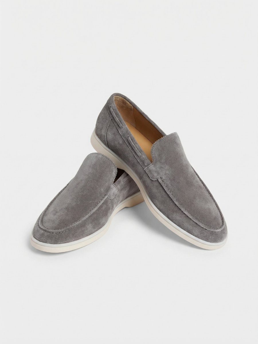 Graue Yacht-Loafer