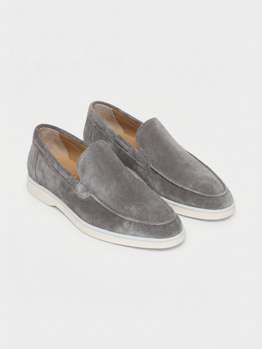 Graue Yacht-Loafer