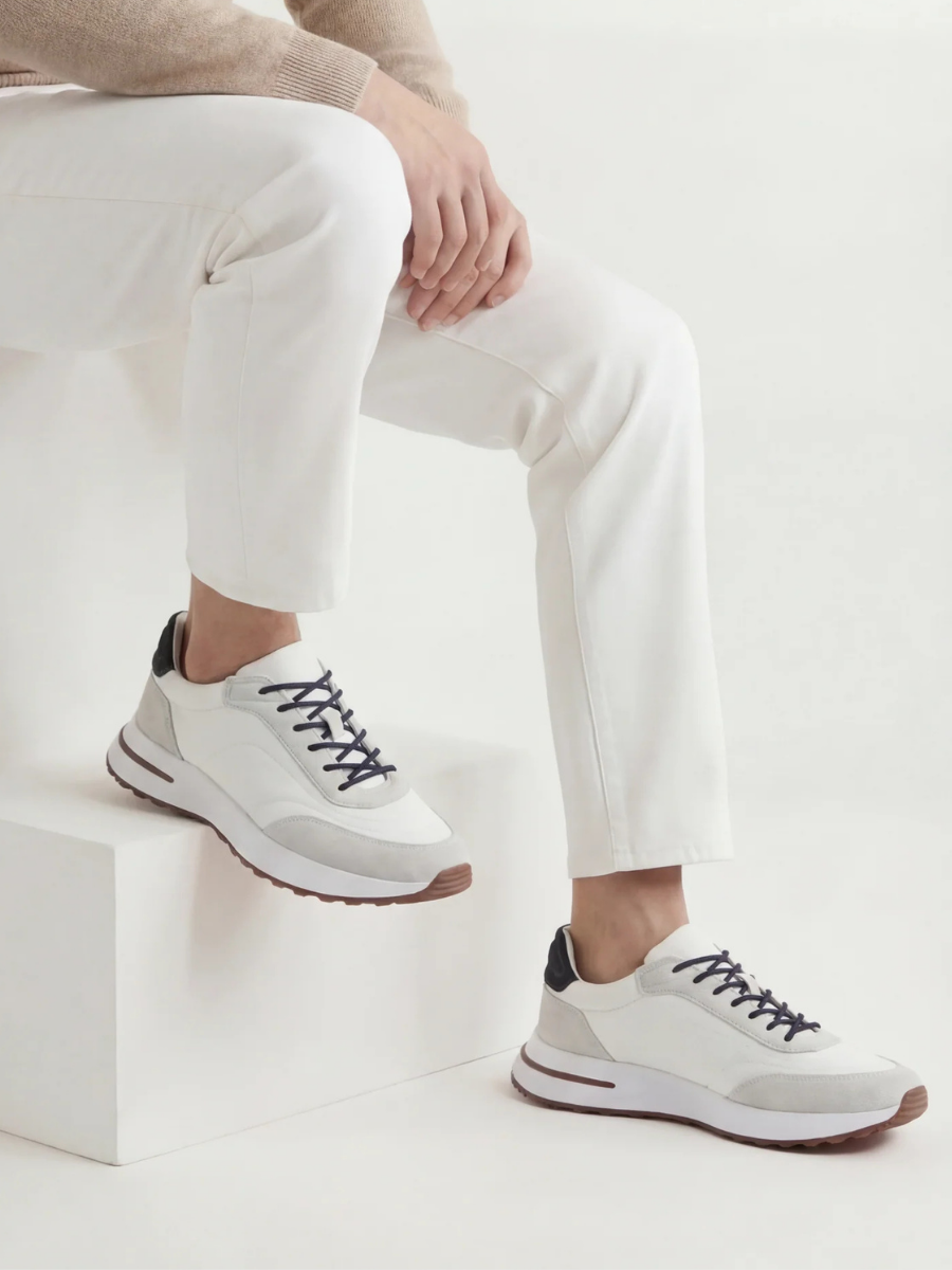 Weiße Ravello Trainer