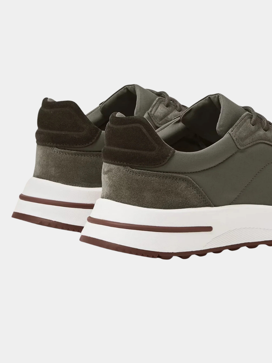 Olive Ravello Trainer